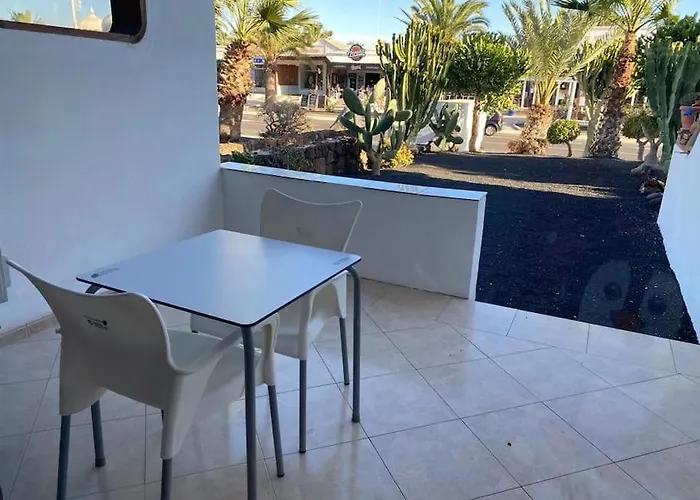 Апартаменты Stylish One Bed Casa Alday *