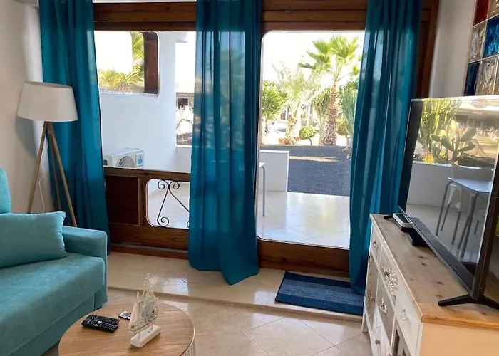 Stylish One Bed Casa Alday Апартаменты